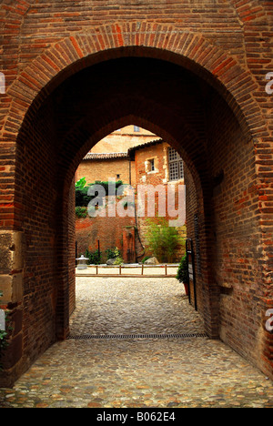 Hof der Kathedrale Ste Cecile in Stadt Albi in Südfrankreich Stockfoto