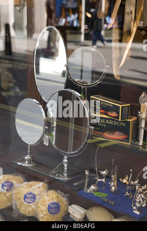 Fenster von Taylor of Old Bond Street Jermyn Street London W1 Stockfoto