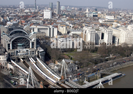 Luftbild nördlich von Charing Cross Station Royal Adelphi Hotel Savoy statt City der Wesminster London WC2 England UK High Level o Stockfoto