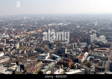 Luftbild südwestlich von städtischen beherbergt Büros Southwark London England UK hohe schräg Stockfoto