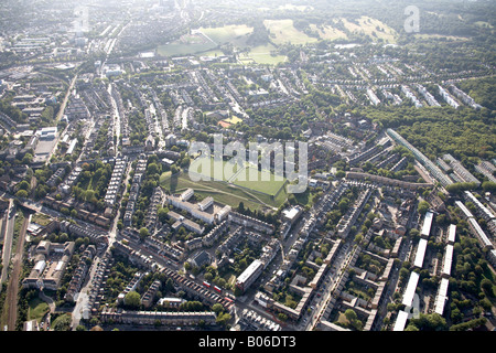 Luftbild Südwesten Merryweather Brennand Tennis Courts Highgate Cemetery Hampstead Heath s Gehäuse London N6 NW5 N Stockfoto