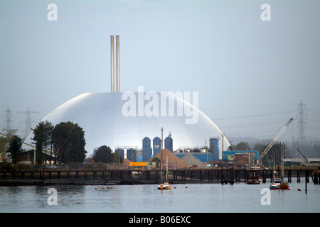 ERF Energie Erholung Einheit Fabrik Kuppel vergeuden Pflanze auf Southampton Wasser England UK Stockfoto