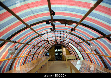 Haus von Orakeln: eine Huang Yongping Retrospektive im UCCA in 798, Peking, China. 23. April 2008 Stockfoto