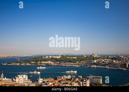 Blick auf Bosporus vom Galata Turm, Istanbul, Türkei Stockfoto