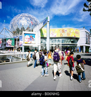 Schülerinnen und Schüler auf eine Exkursion, Telus World of Science in Vancouver, British Columbia, Kanada - Archivierung Bild zu besuchen Stockfoto