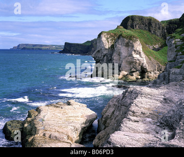 GB - Nordirland: Riesen Kopf entlang der Küste von Antrim Stockfoto