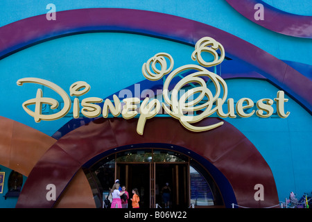 Disney Quest Virtual Reality und interaktive Theme Park Gebäude in Downtown Disney Marketplace in Orlando Florida USA Stockfoto