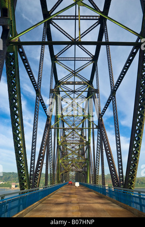 USA, Illinois-Missouri, nr. St. Louis, Mississippi Fluß, Route 66, Kette der Felsen-Brücke über den Mississipps River Stockfoto