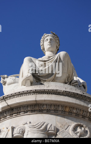 Frieden-Statue in Piazza Libertà Udine - Friaul-Italia Stockfoto