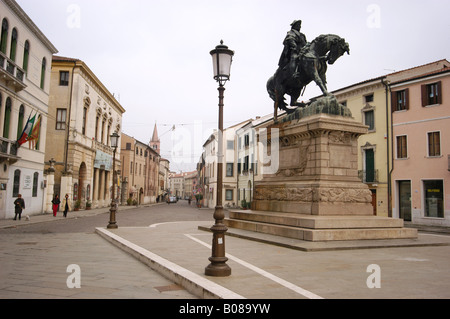 Piazza Giuseppe Garibaldi in Rovigo - Polesine Veneto Norditalien Stockfoto