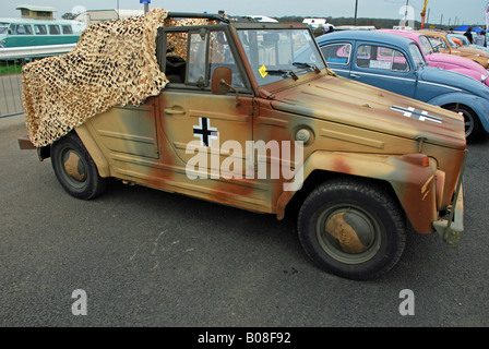 Eine restaurierte VW Kübelwagen auf Santa Pod Rennstrecke, Northamptonshire, England. Stockfoto