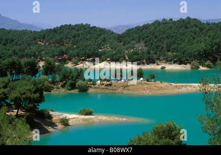 Embalse de Guadalteba, Stausee Guadalhorce, Provinz Málaga, Andalusien, Spanien Stockfoto