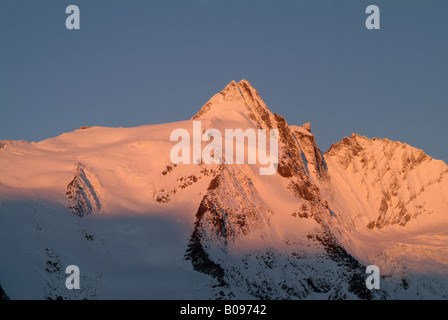 Mt. Großglockner gesehen vom Franz-Josefs-Hoehe, Glockner Gruppe, Carnithia, Austria, Europe Stockfoto