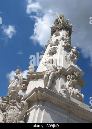 BUDAPEST, UNGARN. Die Dreifaltigkeitssäule auf Szentharomsag ter (Platz der Heiligen Dreifaltigkeit) in die Varhegy Stadtteil Buda. Stockfoto