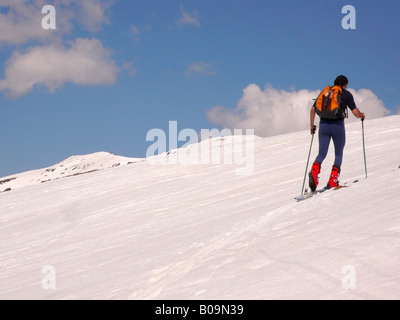 Skifahrer, trekking im Puigmal Berg Pyrenäen Lerida Katalonien Spanien Stockfoto