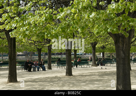 Der Platz de Jean XXIII in Paris Stockfoto