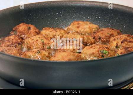 Kochen Frikadellen in die Pfanne-Food-Konzepte Stockfoto