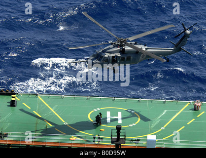 Ein HH-60G Pave Hawk aus der 41. Rescue Squadron aus Moody Air Force Base, GA Stockfoto