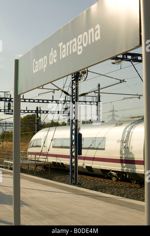 Tarragona, Bahnhof, Eisenbahn, Spanien, Ave, Adif, Renfe, Schiene, Eisenbahn, Zug, Verkehr, Tegnology, Kommunikation, Transport, Stockfoto