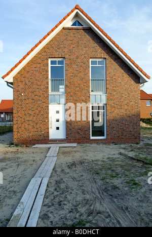 Das neu gebaute Haus, auf eine neue Entwicklung in der Stadt Oldenburg, Niedersachsen, Deutschland. Stockfoto