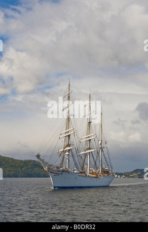 Tall ship "Statsraad Lehmkuhl" in ihren Heimathafen Bergen, an der West Küste von Norwegen. Stockfoto