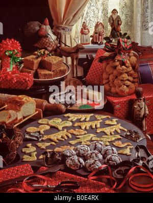Land Küche Rezept, Fudge Nuss, schottische Orangem Ahornsirup Cookies, Zitronen-Nuss-Brot, Lebkuchen, Weihnachten Stockfoto