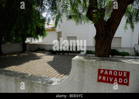 Hintereingang der Wohnung von The Ocean Club Resort, wo Madeleine McCann PRAIA DA LUZ Portugal verschwand Stockfoto