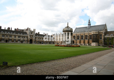 Große Hof im Trinity College in Cambridge Stockfoto