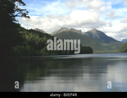 Lake Gunn am Milford Sound Road Fjordland National Park Stockfoto