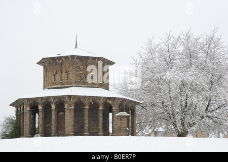 Pump House/Water Tower im Winter, Finchley Barnett, London, Großbritannien. Stockfoto