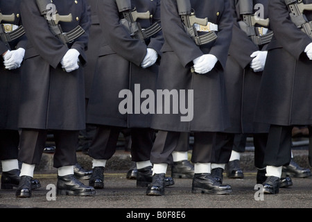Wachwechsel am Ehrenmal London England Vereinigtes Königreich Stockfoto