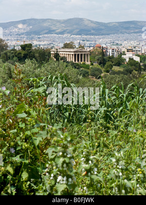 Blick auf den dorischen Tempel des Hephaistos der Agora von Athen Stockfoto