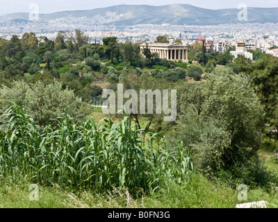 Blick auf den dorischen Tempel des Hephaistos der Agora von Athen Stockfoto