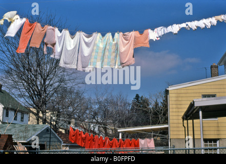 Wäscheständer auf der Wäscheleine, Yonkers, NY, USA Stockfoto
