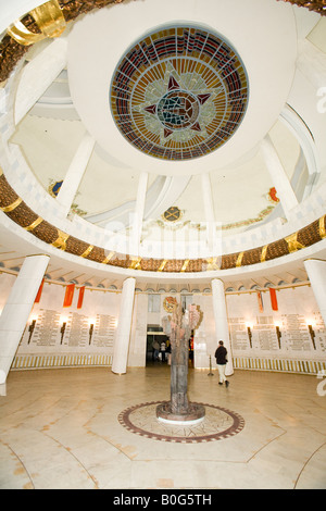 Im Inneren der wichtigsten Rotunde der Schlacht von Stalingrad Panorama Museum am Ufer der Wolga, Volgograd (ehemals Stalingard), Russi Stockfoto