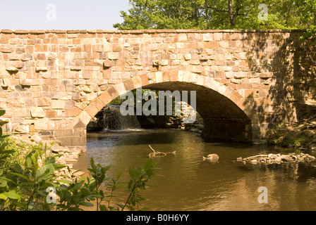 Davies-Brücke (AKA Cedar Creek Bridge) an der Petit Jean Staatspark Arkansas USA Stockfoto