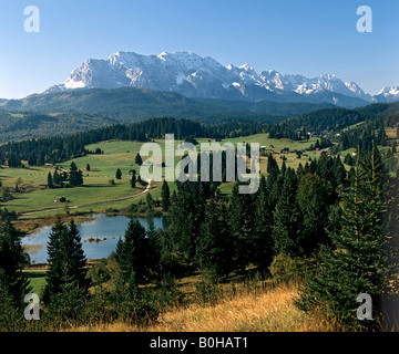 See-Tenn, Panoramablick, Wettersteingebirge hinten, Krün, Upper Bavaria, Bavaria, Germany Stockfoto