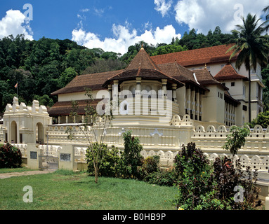 Tempel des heiligen Zahns, Sri Dalada Maligawa, Kandy Lake, Kandy, Sri Lanka Stockfoto