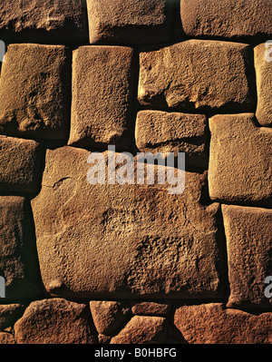 Dodekagonale, Inka Steinmauer, Calle Hatunrumiyoc, Cusco, Peru, Südamerika Stockfoto