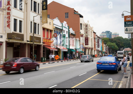 Straße in Chinatown, Schaufenster an der South Bridge Road in Singapur, Südostasien Stockfoto