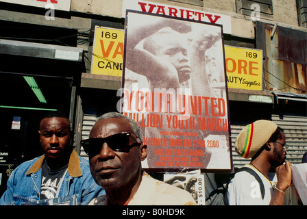 Menschen auf die Million Jugend marschieren in Harlem, New York City, New York, USA. Stockfoto