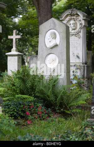Grab von Johann Georg von Dillis, 1759-1841, Landschaftsmaler, Landschaftsmaler, ändern Suedfriedhof, Alter Friedhof in München, Bavari Stockfoto