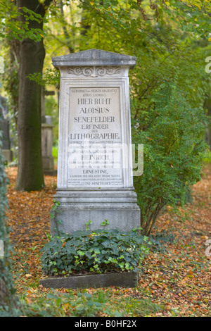 Grab von Alois Senefelder, 1771-1834, Lithographie, Alter Suedfriedhof Friedhof, München, Bayern, Deutschland Stockfoto