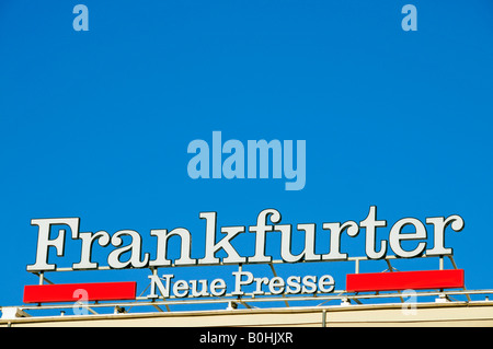 Frankfurter Neue Presse oder Frankfurter neue Presse Zeitung Gebäude Zeichen, Frankfurt, Hessen, Deutschland, Europa Stockfoto