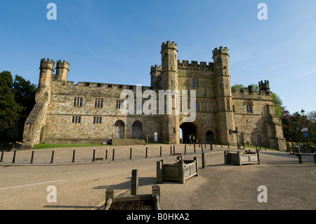 Battle Abbey in West Sussex UK, Schauplatz einer entscheidenden Schlacht zwischen Sachsen und Normannen in der englischen Geschichte, wo Harold starb Stockfoto