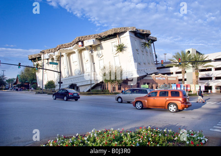 Die Wonderworks Upside Down Gebäude am International Drive in Orlando, Florida USA Stockfoto