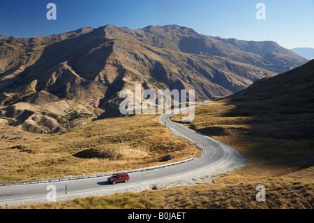 Crown Range Road zwischen Queenstown und Wanaka Neuseeland Südinsel Stockfoto