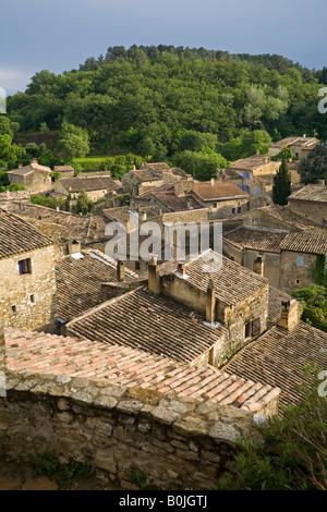 Das Saint Montan Mittelalter Dorf (Ardèche - Frankreich). Village Médiéval de Saint Montan (Ardèche - Frankreich). Stockfoto