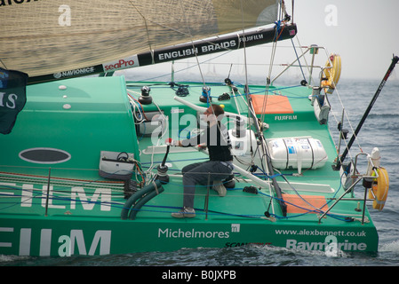 Yacht Skipper Alex Bennett auf Artemis Transat 2008, Fujifilm, Class 40 yacht Race, Plymouth, Devon, UK Stockfoto