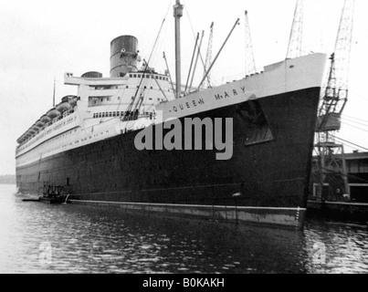 Ozeandampfer RMS "Queen Mary", 20. Jahrhundert. Künstler: unbekannt Stockfoto